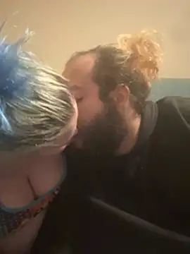 Živý XXX chat bigbabbydaddy