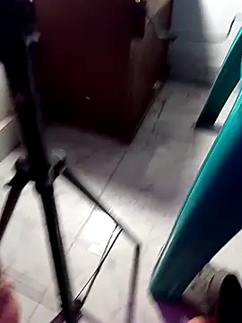 themaykiin18のライブXXXチャット