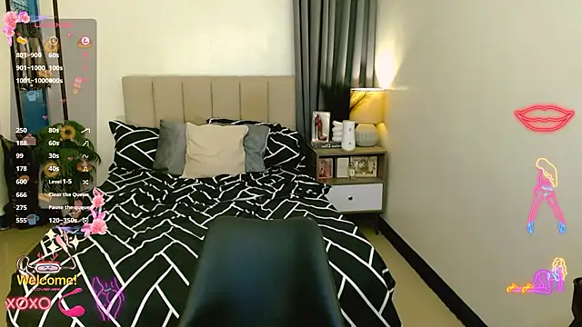 LUSCIOUSKIM 网络视讯表演