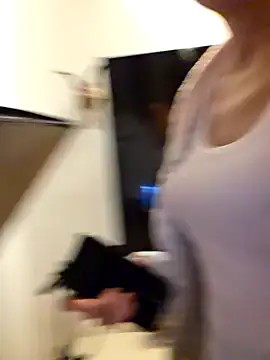 kylie_blck: онлайн-секс-чат