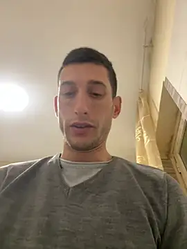 Gionnytav's Live XXX Chat