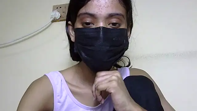 Anu_tinyのライブXXXチャット