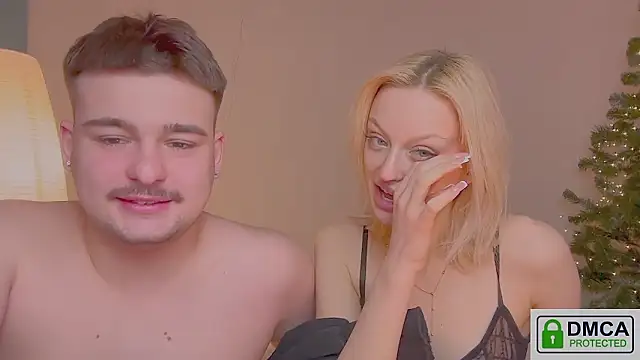 Pokazy przed kamerką – your_molly_mark_