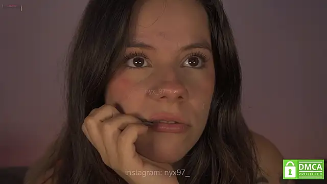 Czat XXX na żywo – nyx_97