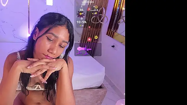 Chat +18 de CandyRouse__ ao vivo