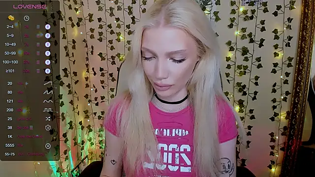 AnyaTaylor_ Adlı Modelin Canlı XXX Sohbeti