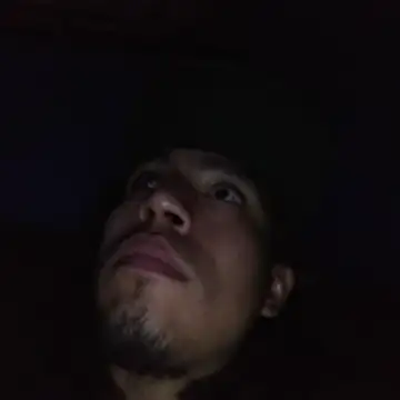 AlexAlejandro13 网络视讯表演