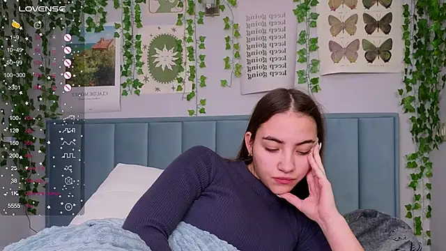 Chat XXX ao vivo de Fit_Brunette_