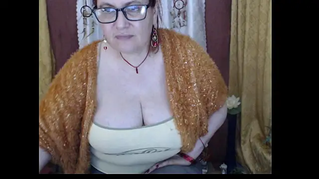 Czat XXX na żywo – PlayfullMature