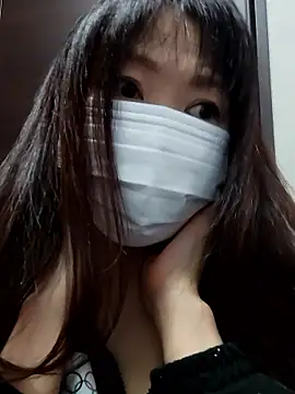 Show modela nanae_ch_jpn na web-kameri