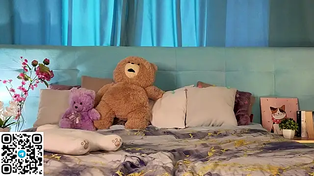 Aurora_Bennet live XXX chat