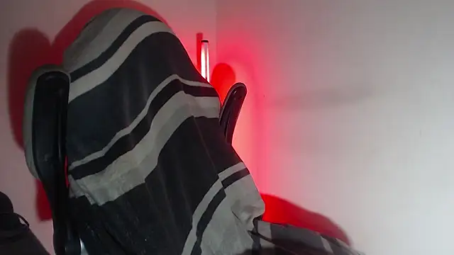 LuciferSantoryu webcam show