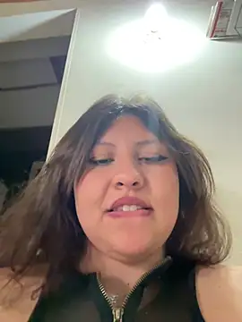 Larissa_Antonella 即時 XXX 聊天