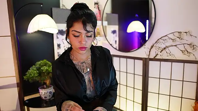 Scarlett_collins02: διαδικτυακό σόου στην κάμερα