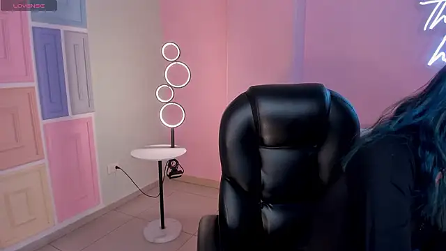 KayraLanne 即時 XXX 聊天