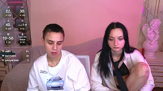 Czat XXX na żywo – Escaped_Brides