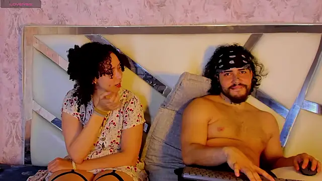 Benny_and_Mark Live XXX-chat