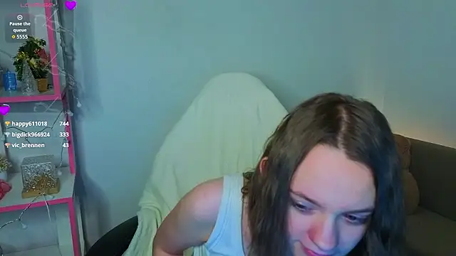 Olivia_Riesz Chat XXX live