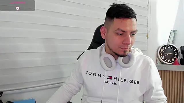 Rick_Adams: απευθείας συνομιλία ΧΧΧ