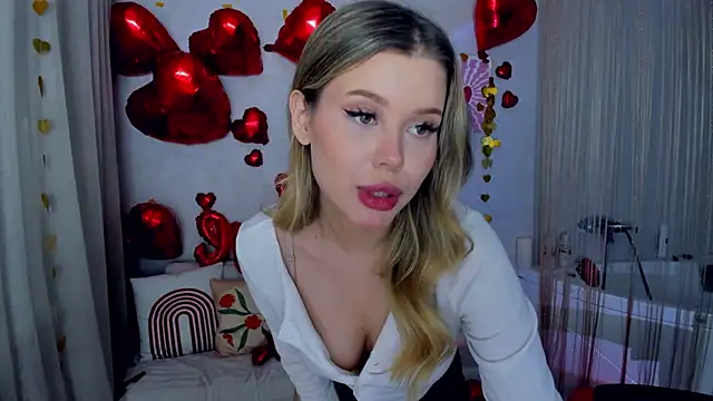 FollowLovee Webcam Show