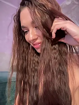 Chat +18 de Emma_Catt ao vivo