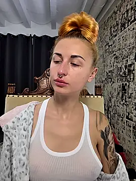 kylie_blck Adlı Modelin Canlı XXX Sohbeti