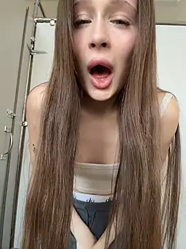 mmelicious' Live XXX Chat