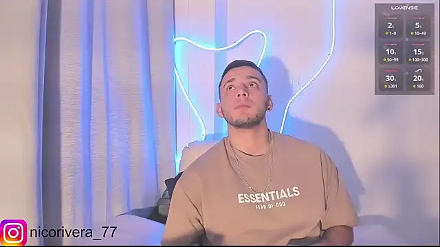 nico_rivera Adlı Modelin Web Kamerası Şovu