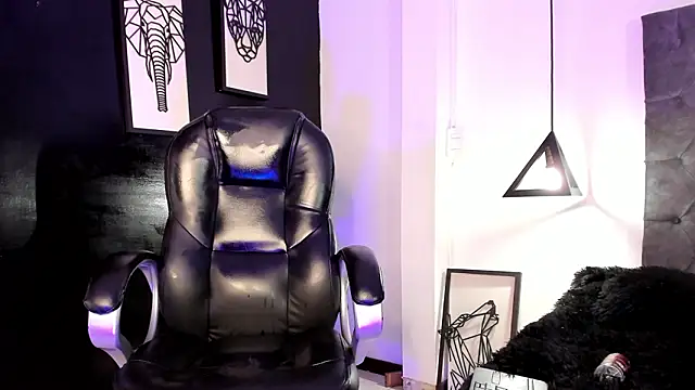 ryan_snakee – webcam-show