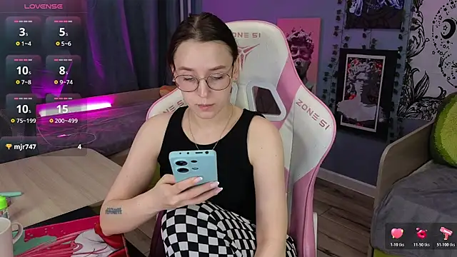 Sweet_frosti: онлайн-секс-чат