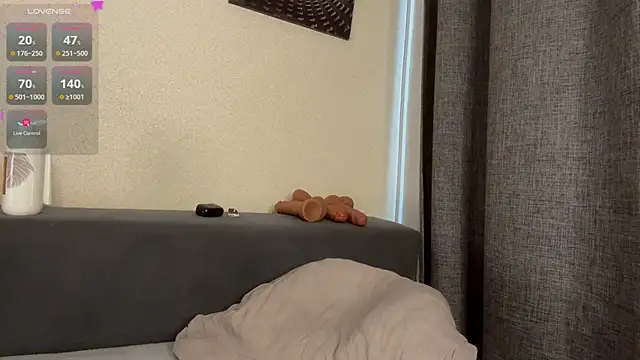 Онлайн чат XXX AsteriaHamel