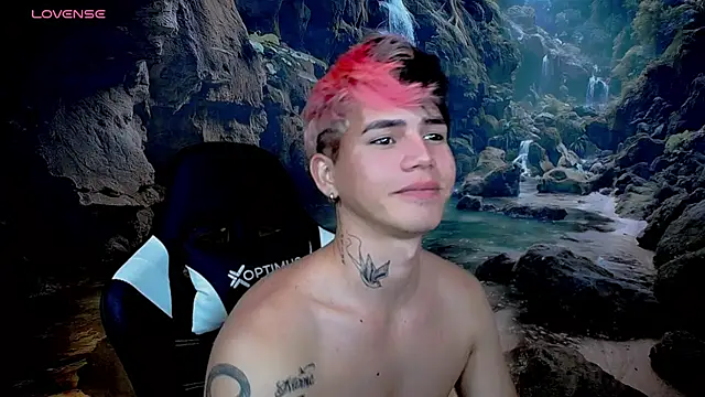 Tayson_Rivers' Live XXX Chat