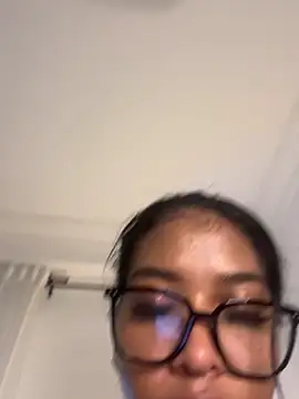 IamCrystal2 Adlı Modelin Web Kamerası Şovu