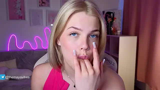 Maya_RaveのライブXXXチャット