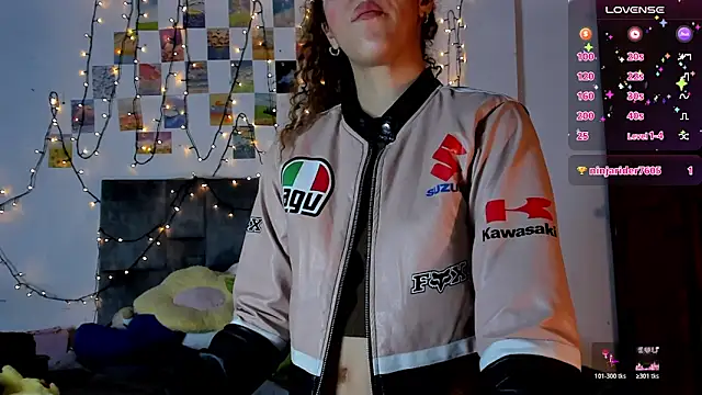 Isangel_: απευθείας συνομιλία ΧΧΧ