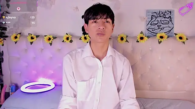 AleAurarashi's Live XXX Chat