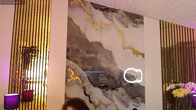 MiticaBrennet_'s Live XXX Chat