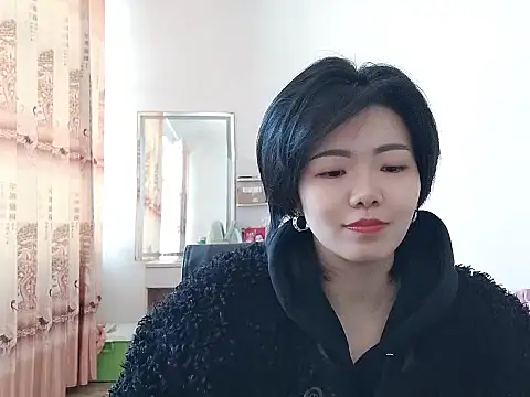 Nikishine 在線直播表演