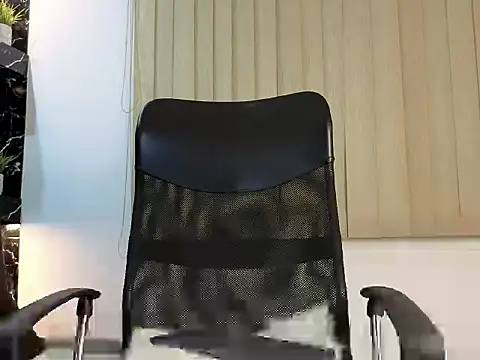 Mike_joness' Live XXX Chat