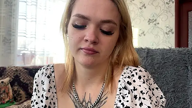 Živý XXX chat MichaelaStruckhoff