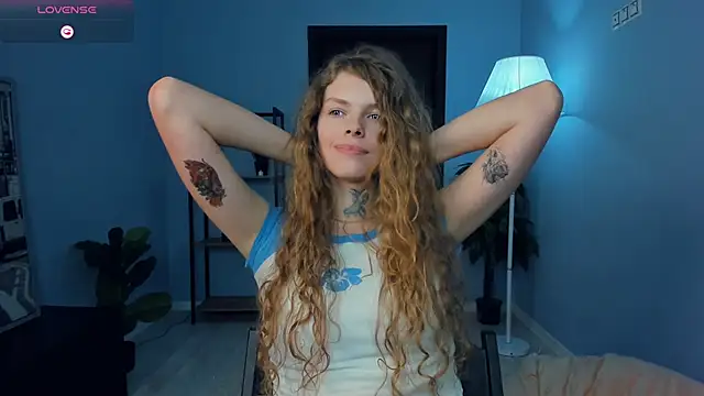 RayaNenlia élő XXX-chatje