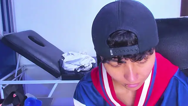 Chat +18 de Im_Mathias ao vivo