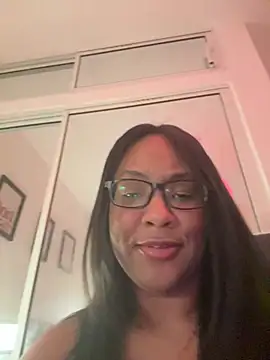 XXX chat uživo modela Chaniita