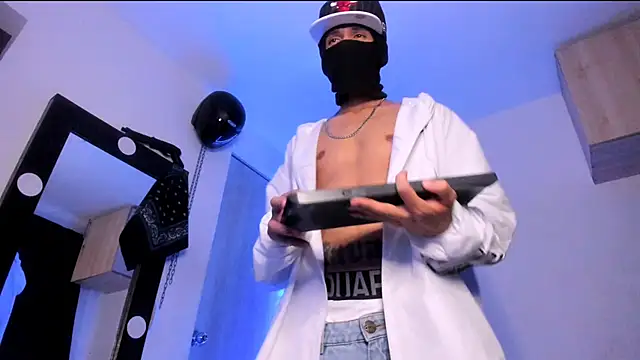 Samuel_Suarez Live XXX-chat