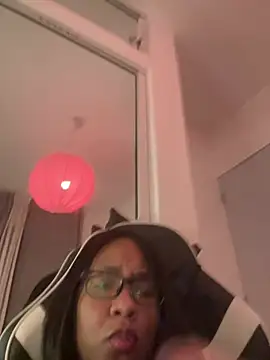 Chaniita: онлайн-секс-чат