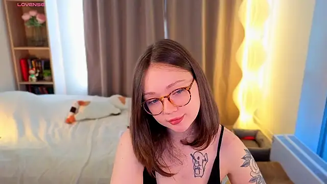 MilenaSaint's Live XXX Chat