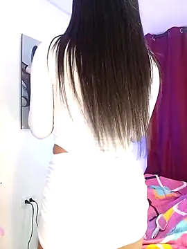 Baspolit_Snow77: онлайн-секс-чат