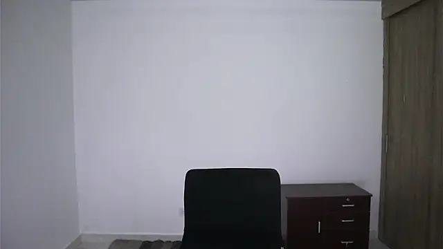 Steph_F's Live XXX Chat