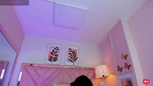 DemiJones_ élő XXX-chatje