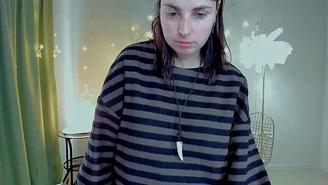 MartaEdams' Live XXX Chat